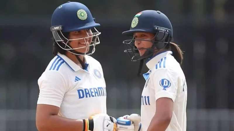 INDW vs SAW: महिला क्रिकेट टीम की कप्तान हरमनप्रीत कौर ने दक्षिण अफ्रीका के खिलाफ जड़ा अर्धशतक, भारतीय टीम ने की पारी घोषित