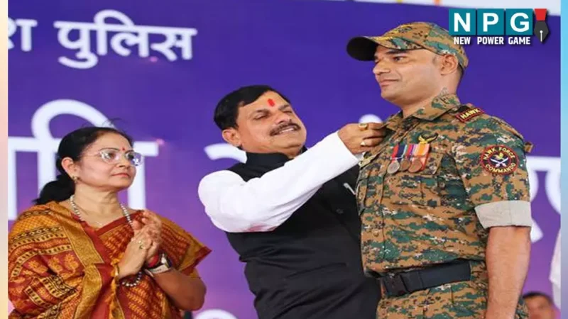 MP News: CM मोहन यादव ने दी 28 पुलिस जवानों को क्रम-पूर्व पदोन्नति…बोले-पुलिस ने नक्सलवाद को जड़ से उखाड़ फेंकने का पराक्रम दिखाया