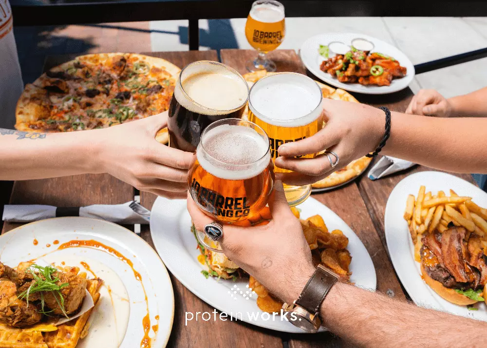 Best Alcohol Foods : शराब पीना नहीं छोड़ सकते…तो कम से कम "चखना" ऐसा हो की ना करे बीमार