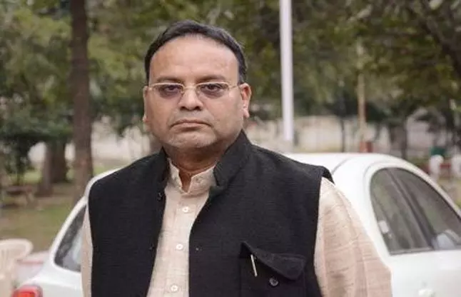 Monsoon Session of CG Vidhan Sabha: नाराज चंद्राकर बोले- ऐसे में मैं क्‍या पूछूं: स्‍पीकर ने दी यह व्‍यवस्‍था…