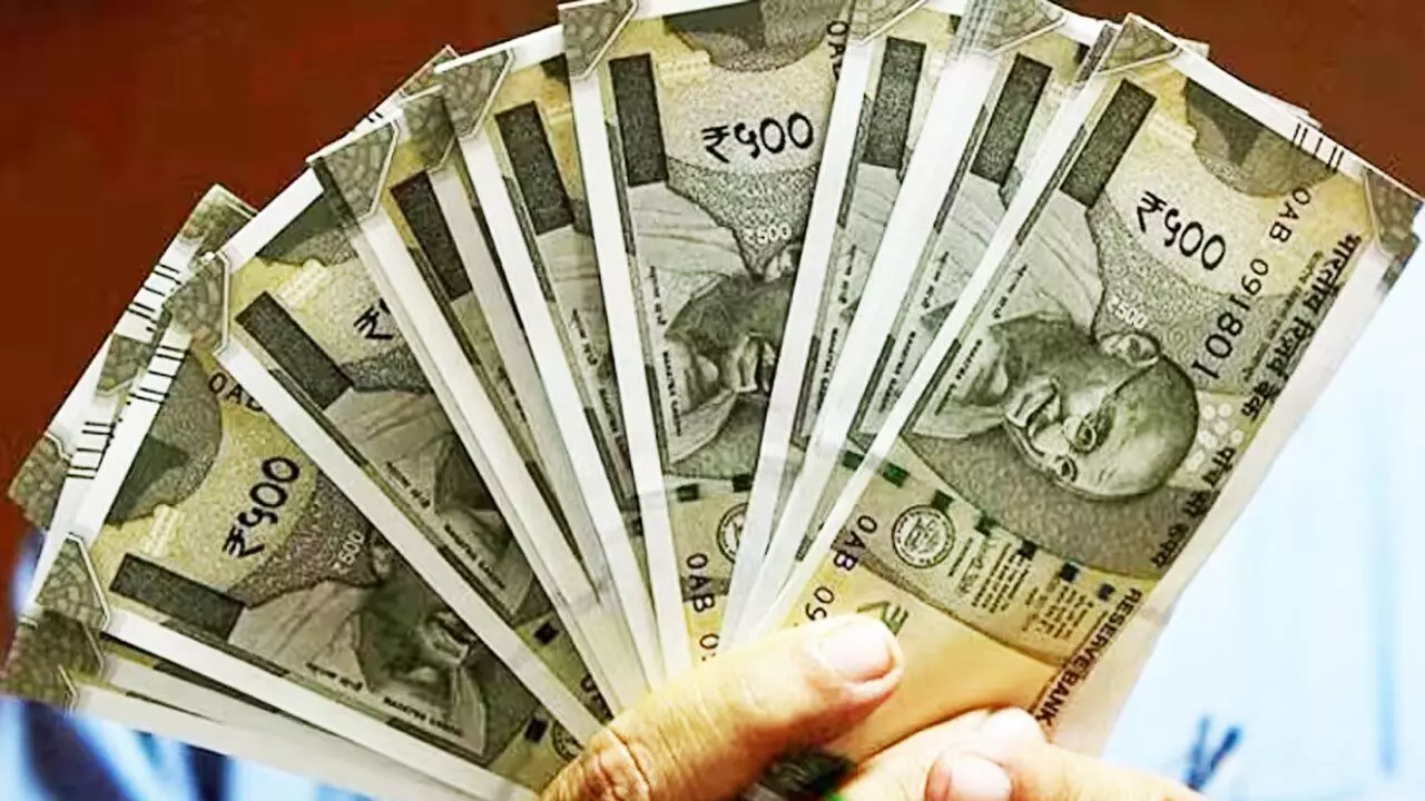 Ladla Bhai Yojana: आ गया ''लाडला भाई योजना'' इस राज्य में युवाओं को हर महीने मिलेंगे 10,000 रुपये…
