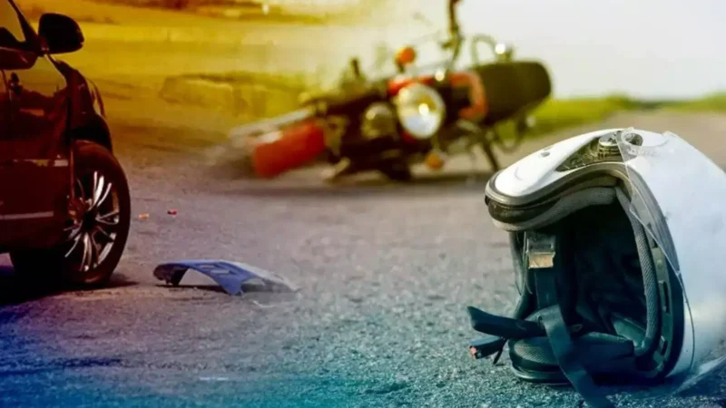 Surajpur Road Accident: एक्सीडेंट में तीन युवकों की मौत, दो बाइक आपस में टकराई…