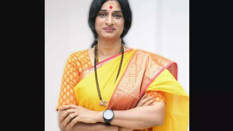 माधवी लता का जीवन परिचय, कौन हैं माधवी लता? जो ओवैसी को दे रहीं हैं टक्कर : Maadhavi Latha  Biography Hindi