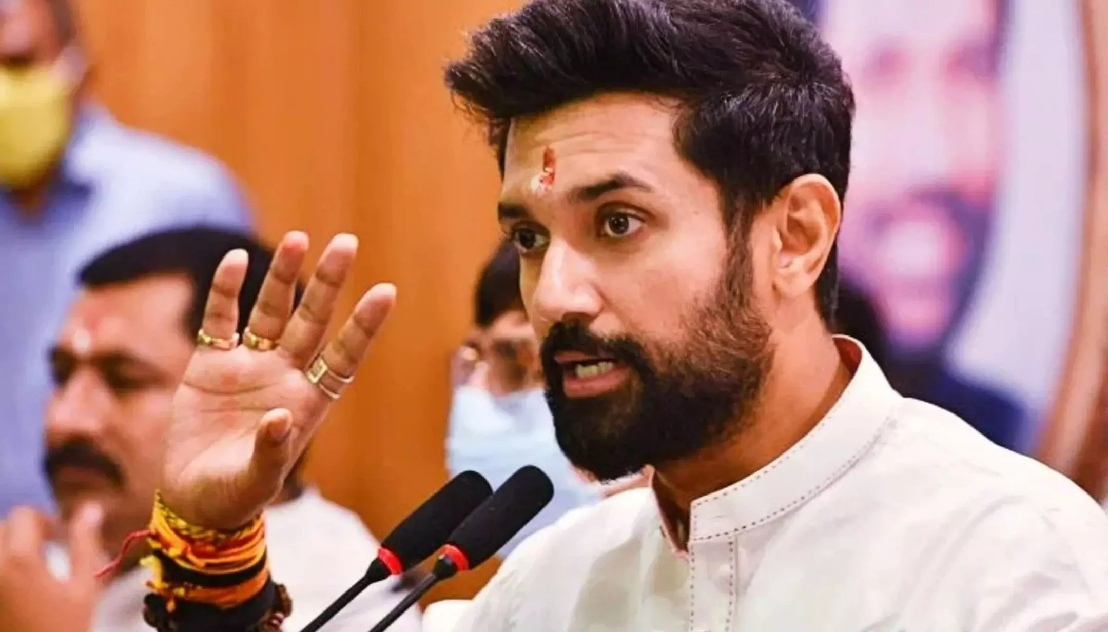 एलजेपी (आर) के चीफ चिराग पासवान का जीवन परिचय (जीवनी) : Chirag Paswan Biography in Hindi