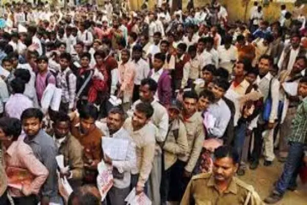 छत्तीसगढ़ बेरोजगारी भत्ता योजना 2024: शिक्षित बेरोजगारों को 2500 रुपए महीना भत्ता, जानें पात्रता, नियम और आवेदन करने का तरीका