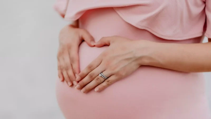 Painless Delivery in Hindi: बिना दर्द के नार्मल डिलीवरी,  जानें कैसे है यह संभव?