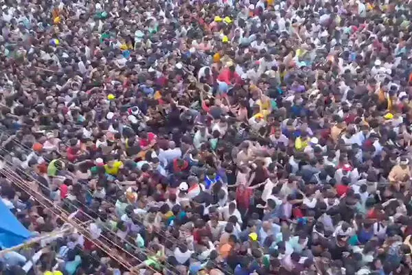 Puri Jagannath Rath Yatra Accident: पुरी में भगवान जगन्नाथ की रथयात्रा में भगदड़, 1 की मौत, पुलिसकर्मी समेत कई घायल