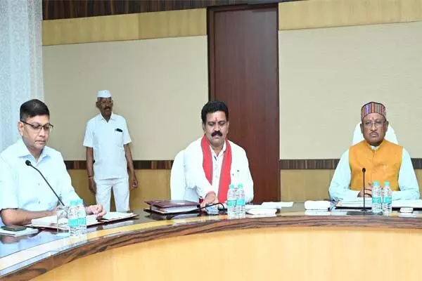 Vishnu Deo Cabinet: विष्णु देव कैबिनेट का बड़ा फैसला: सीएएफ में भर्ती, प्रदेश में लागू होगी राष्‍ट्रीय शिक्षा नीति, पढ़‍िये और महत्‍वूपर्ण फैसलें