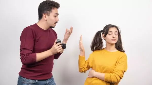 Boysober Practice : रिश्तों की गलियों में एक नया चलन  "बॉयसोबर प्रैक्टिस"