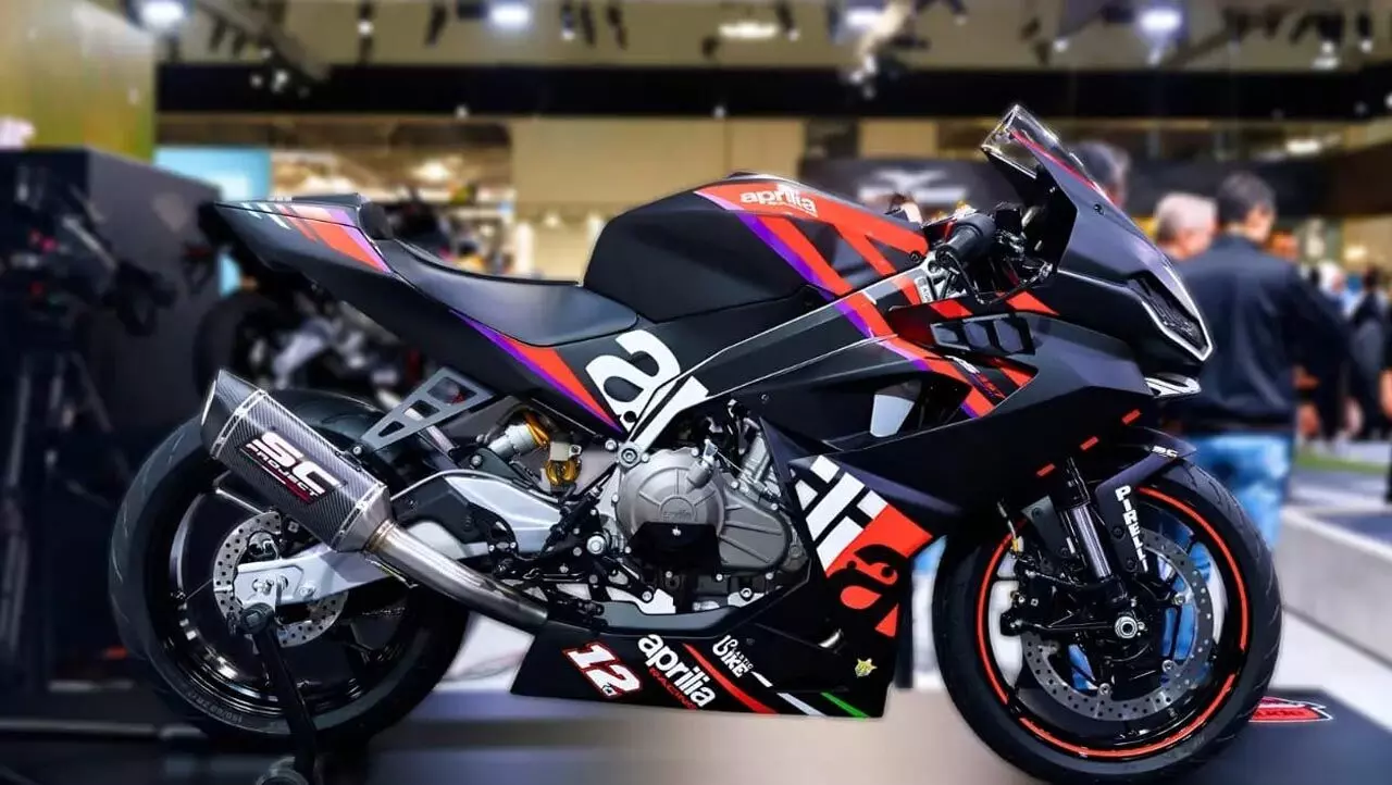 Aprilia RS 457 Trofeo: अप्रिलिया ने रेसिंग दीवानो की खास पेश की RS 457 ट्रोफियो बाइक, जानें क्या है खास…