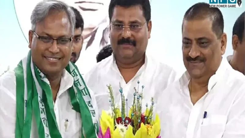 Former IAS Manish Kumar: पूर्व IAS मनीष वर्मा बनेंगे CM नीतिश कुमार के उत्तराधिकारी? बने JDU के राष्ट्रीय महासचिव, जानिए उनके बारे में