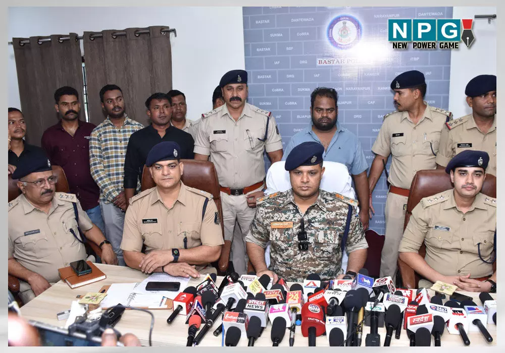 Jagdalpur News: डबल मर्डर की गुत्थी सुलझी, परिवार का ये सदस्य निकला मां-बेटे का हत्या, इस वजह से दिया घटना को अंजाम…
