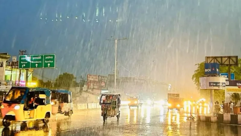 Aaj Ka Mausam 13 July 2024: दिल्ली-NCR, मुंबई में मूसलाधार बारिश, IMD ने जारी किया अलर्ट, जानें मौसम का हाल