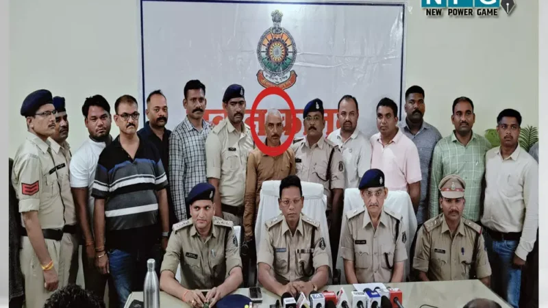 Balod Crime: प्रेमिका रात में कर रही थी मोबाइल में बात, भड़के प्रेमी ने दी खौफनाक सजा, पहले हत्या, फिर टुकड़े कर शव को दो बोरियों में भर फेंका…