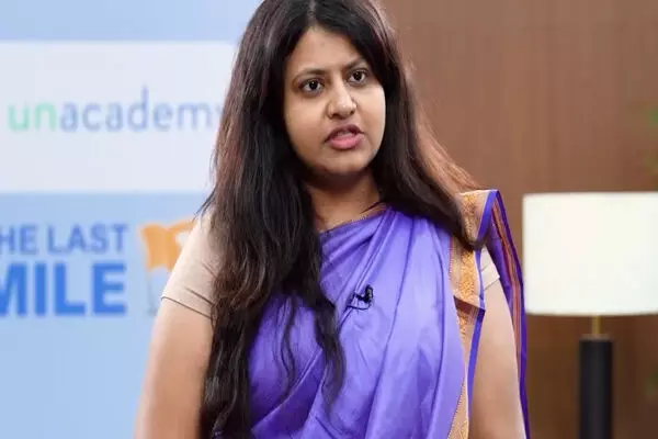 IAS Pooja Khedkar News: IAS पूजा खेडकर की नई मुसीबत में फंसी, सरकारी जमीन पर किया कब्ज़ा, अब घर पर चलेगा बुलडोज़र…