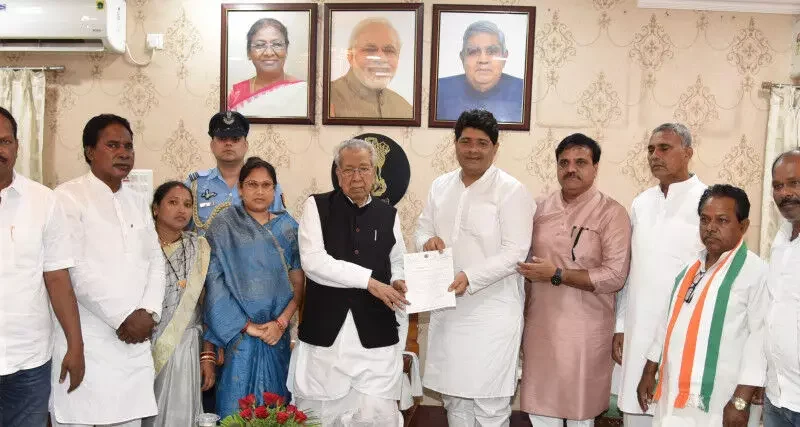 Raipur News: राज्यपाल हरिचंदन को पार्षद प्रतिनिधि मंडल ने ज्ञापन सौंपा