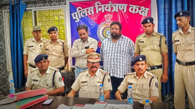 CG: CMO-कैशियर गिरफ्तार: दस्तावेजों में कूटरचना व गबन करने वाला मुख्य नगर पालिका अधिकारी सहित दो पकड़ाए…