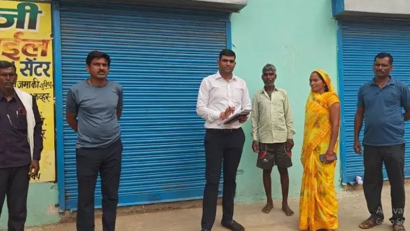 CG: झोलाछाप डॉक्टरों पर गिरी गाज, दो क्लिनिक सील, एसडीएम और स्वास्थ्य विभाग की टीम ने किया था निरिक्षण