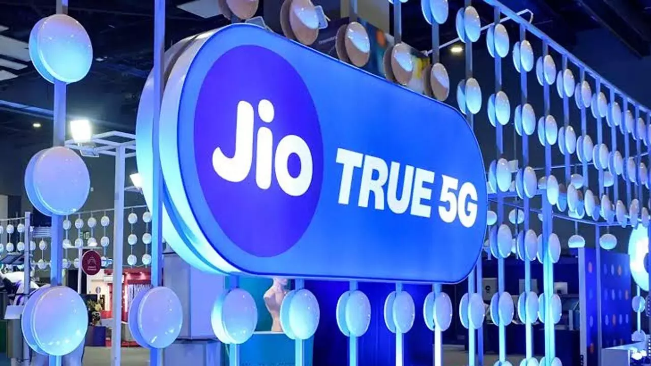 Reliance Jio: डाटा खपत में रिलायंस जियो बना दुनिया का नंबर वन नेटवर्क, चीनी कंपनियों से आगे निकला…
