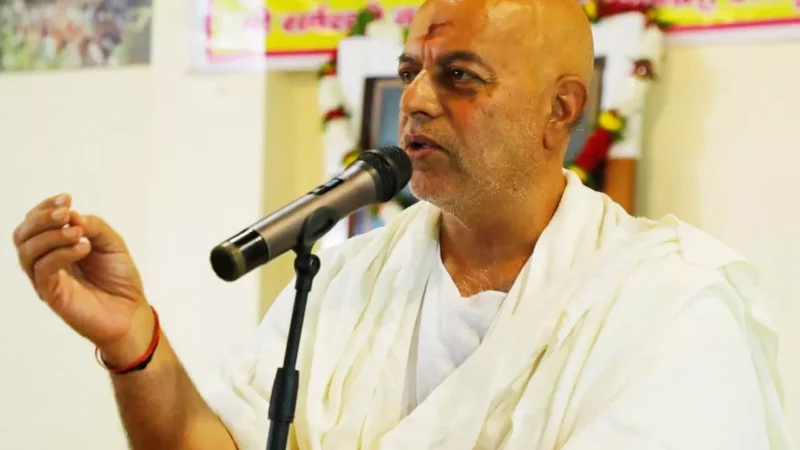 Guru Purnima 2024: भक्ति दिखावे के लिए नहीं होनी चाहिए…लोग राम को पूज रहे, लेकिन उनके चरित्र की अनदेखी कर रहेः संभव राम…