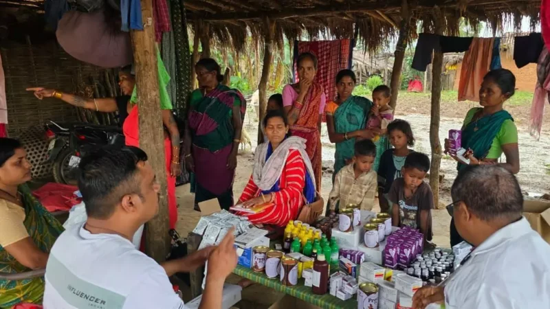 Gariaband News: जिले में मलेरिया के नियंत्रण और बचाव के लिए दूरस्थ क्षेत्रों तक पहुंच रही स्वास्थ्य विभाग की टीम