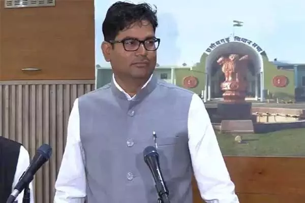 Monsoon Session of CG Vidhan Sabha: वित्‍त मंत्री चौधरी ने पेश किया अनुपूरक बजट: रायपुर में नया थाना और नए सीएसपी कार्यालय सहित जानिये- 7 हजार करोड़ से अधिक के इस बजट में क्‍या है खास