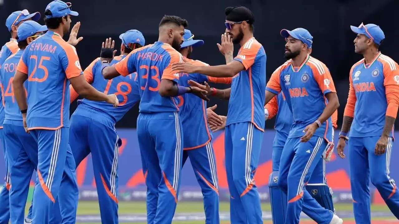 Cricket News: इन तीन बड़े खिलाड़ियों को लेकर संजय मांजरेकर ने कही ये बात, उठाया BCCI पर बड़ा सवाल…