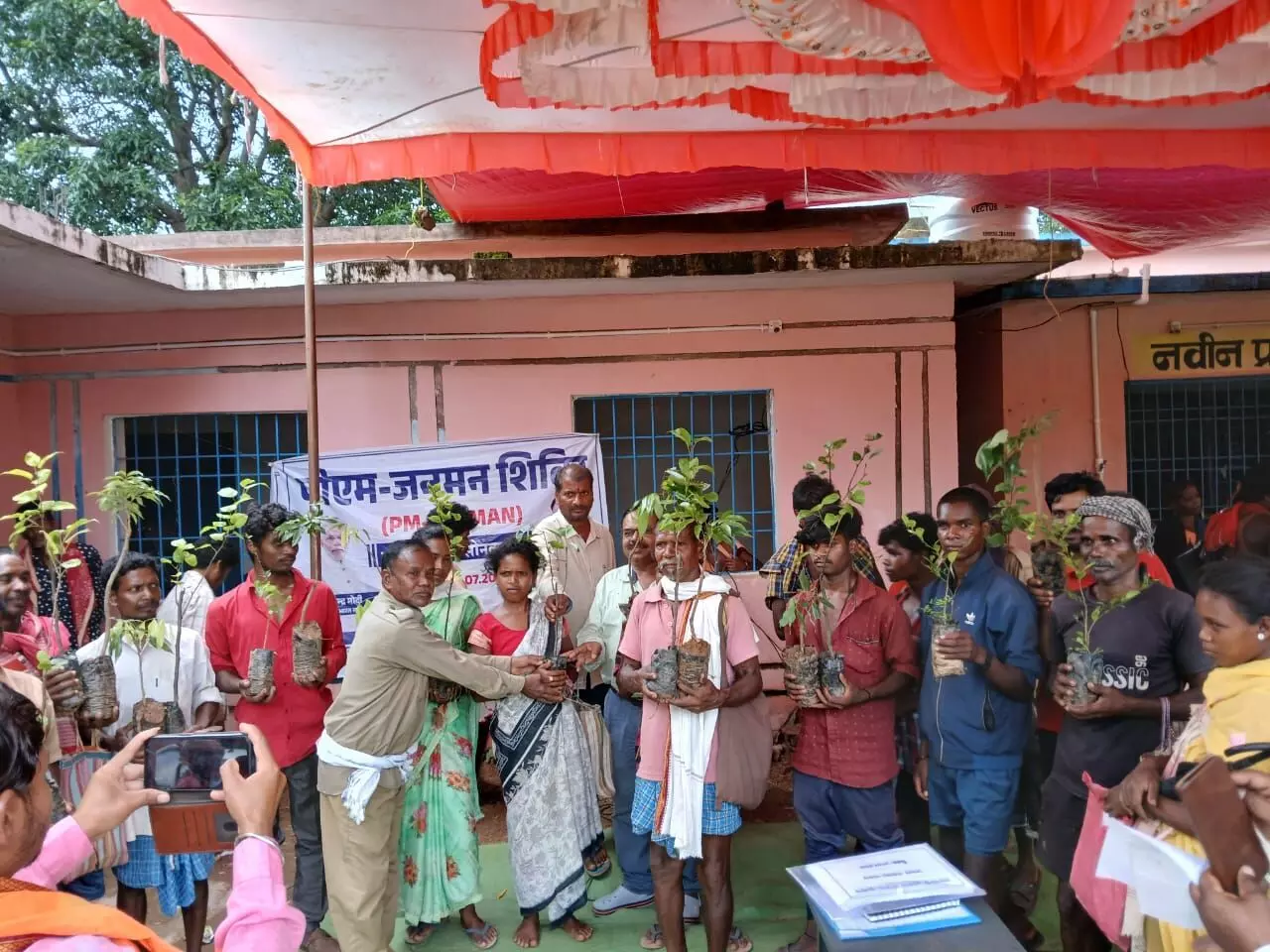 Jashpur News: पीएम जनमन योजना अंतर्गत गांव-गांव विशेष शिविर का आयोजन