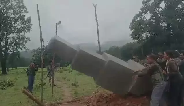 Dantewada: जवानों को कामयाबी, माओवादियों के शहीद सप्ताह आयोजन को किया नाकाम, नक्सल कमांडर का स्मारक ध्वस्त