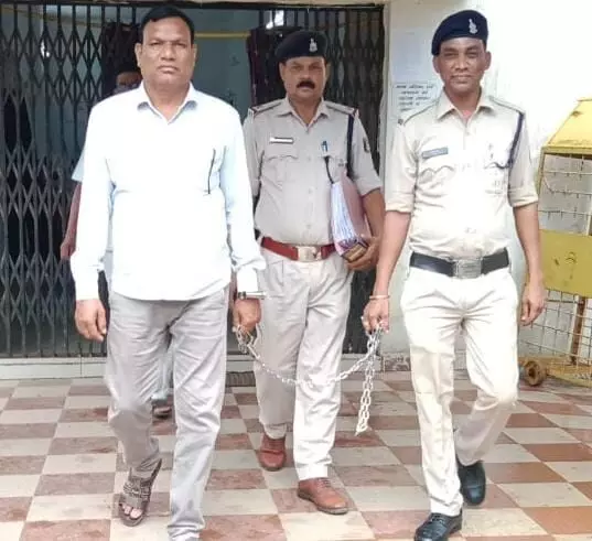Balodabazar Violence-कलेक्टर-एसपी कार्यालय आगजनी: शिक्षक सहित दो गिरफ्तार, आबतक के 173 पकड़ाये