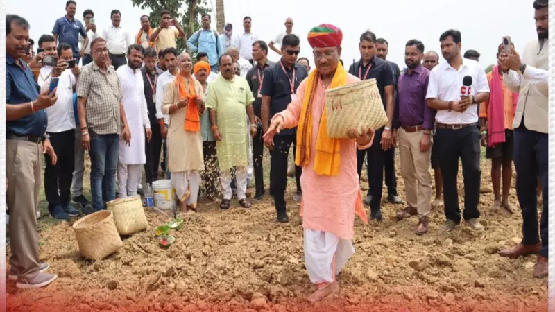 खेती से खुल रहे समृद्धि के द्वार, छत्तीसगढ़ सरकार की कृषक उन्नति योजना से किसानों के जीवन में आ रहा बदलाव