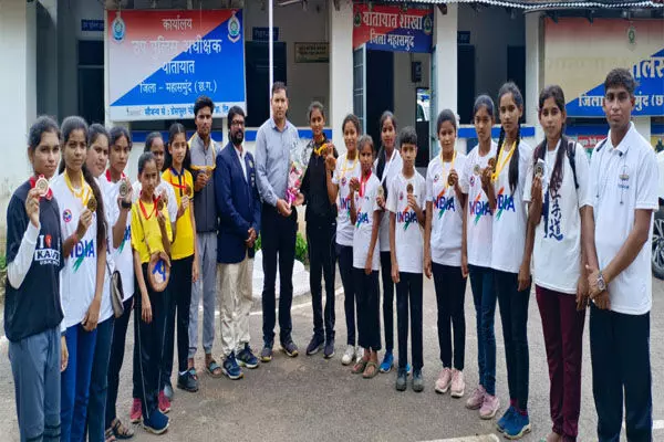 State Level Mix Boxing Championship: महासमुंद जिले के खिलाड़ियों ने राज्य स्तरीय मिक्स बॉक्सिंग चैम्पियनशिप में 27 पदक जीते