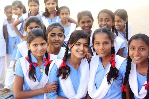 Indira Gandhi PG Scholarship for Single Girl Child: इकलौती बेटी को मिलेगी 36 हजार 200 रुपए की स्कॉलरशिप, जानें क्या है प्रोसेस