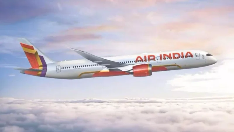 Israel Hamas War: पश्चिम एशिया में तनाव के बीच एयर इंडिया ने रद्द की तेल अवीव की उड़ान