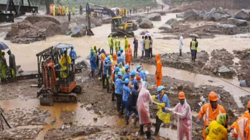 Wayanad Landslides: वायनाड में भूस्खलन से भारी तबाही, 340 से ज्यादा मौतें, 300 लोग लापता, केंद्र सरकार का बड़ा कदम
