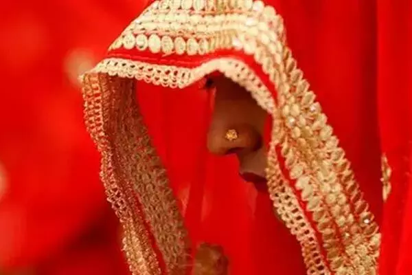 Bilaspur News: CG मैजिक वुमैन एप्लीकेशन से लाखों की ठगी, लड़की की आवाज से फंसाते थे प्रेमजाल में और वसूलते थे रुपये
