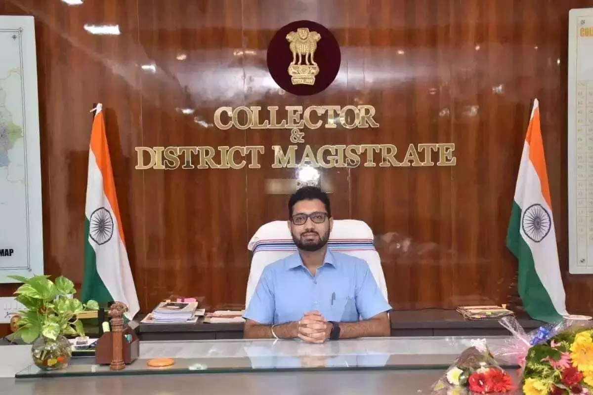 Mahasamund: पदभार ग्रहण करते ही एक्शन में नये कलेक्टर, अधिकारी-कर्मचारियों को कार्यालय समय पर आने के निर्देश…