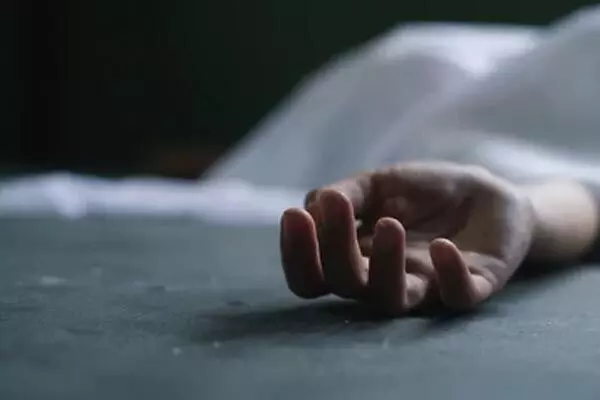 Korba News: चूहा मारने टमाटर में मिलाया जहर, फिर उसी टमाटर की चटनी खा गई पत्नी, हुई मौत…