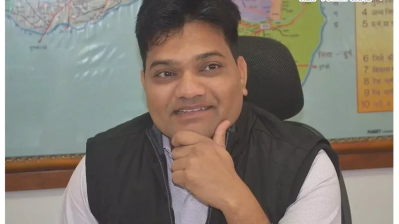 IAS Deepak Arya Biography in Hindi: आईएएस दीपक आर्य का जीवन परिचय ( जीवनी), जानिए कौन है छत्तीसगढ़ कैडर के आईएएस दीपक आर्य?…