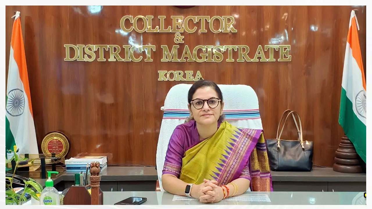 CG Korea: जिले की कमान संभालते ही एक्शन में कलेक्टर चंदन त्रिपाठी, निरीक्षण के दौरान स्कूलों में मिली लापरवाही, शिक्षकों सहित 16 कर्मियों को शोकॉज नोटिस जारी…