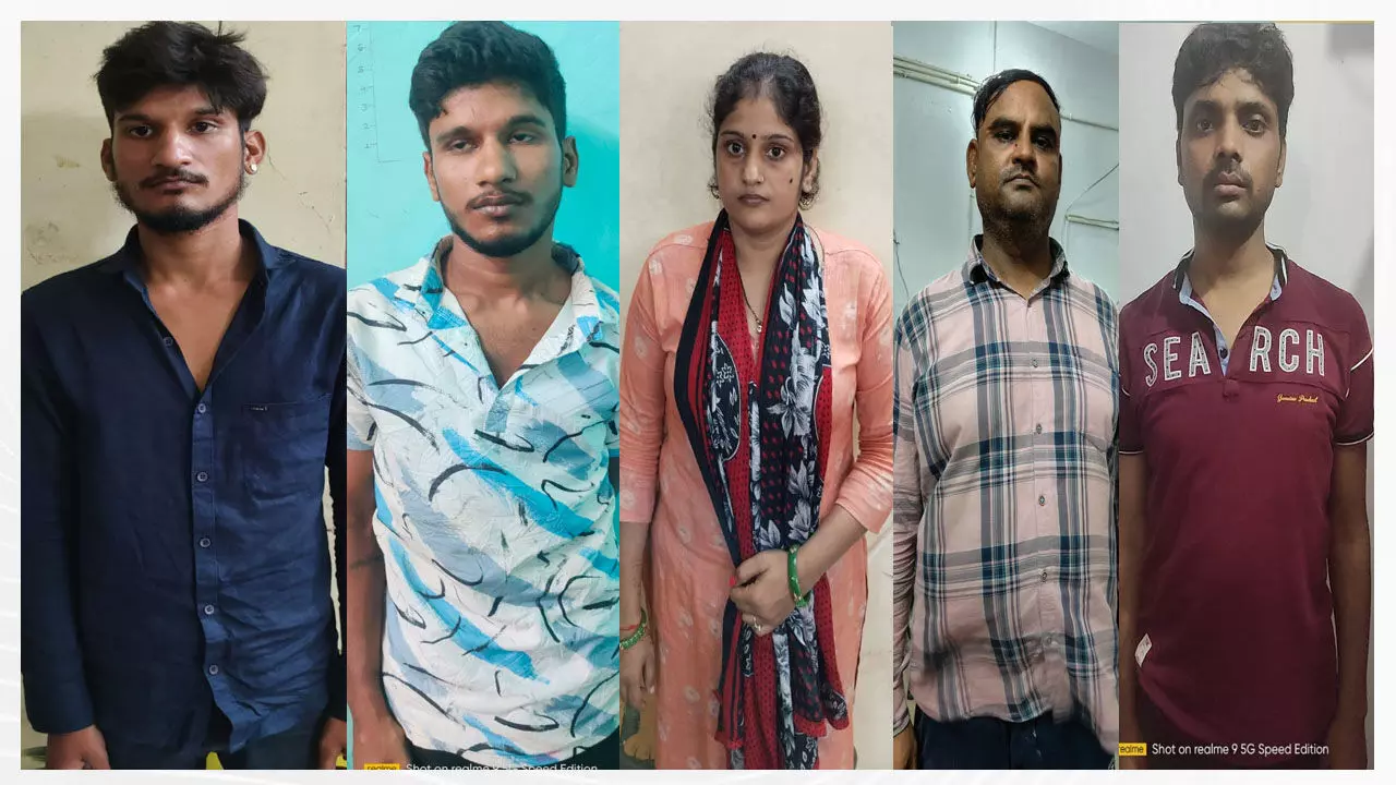 Raipur News: दो भाई मिलकर CG में करते थे चोरी, बहन यूपी में खपाया करती थी ज्वेलरी, पुलिस ने खरीदार सहित पांच को किया गिरफ्तार