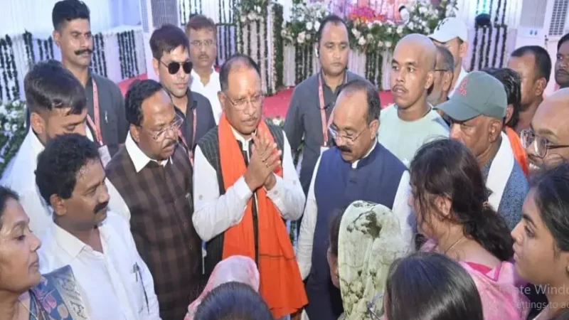 CG: मुख्यमंत्री विष्णुदेव बेमेतरा में डिप्टी सीएम अरूण साव के भांजे के श्रद्धांजलि कार्यक्रम में हुए शामिल…