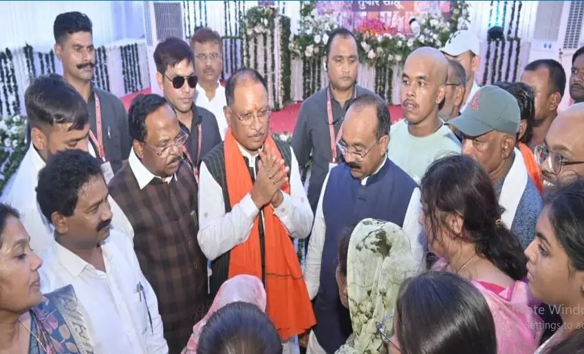 CG: मुख्यमंत्री विष्णुदेव बेमेतरा में डिप्टी सीएम अरूण साव के भांजे के श्रद्धांजलि कार्यक्रम में हुए शामिल…