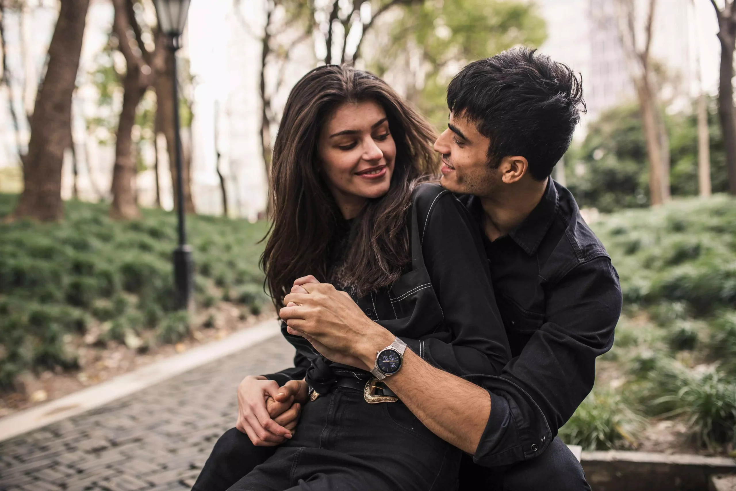 Love Test : कहीं वो आपसे प्यार को नहीं करते…ऐसे पहचानें अपने प्यार को