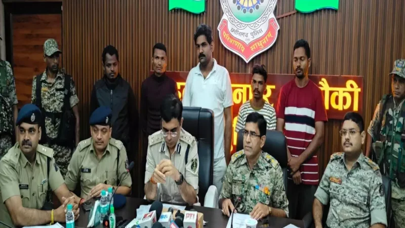 CG मेें नक्सल फंडिंग का बड़ा खुलासाः नक्सलियों के लेव्ही वसूलने वाले 5 सहयोगी गिरफ्तार, 1 करोड वसूली कर माओवादियों तक पहुंचाये…
