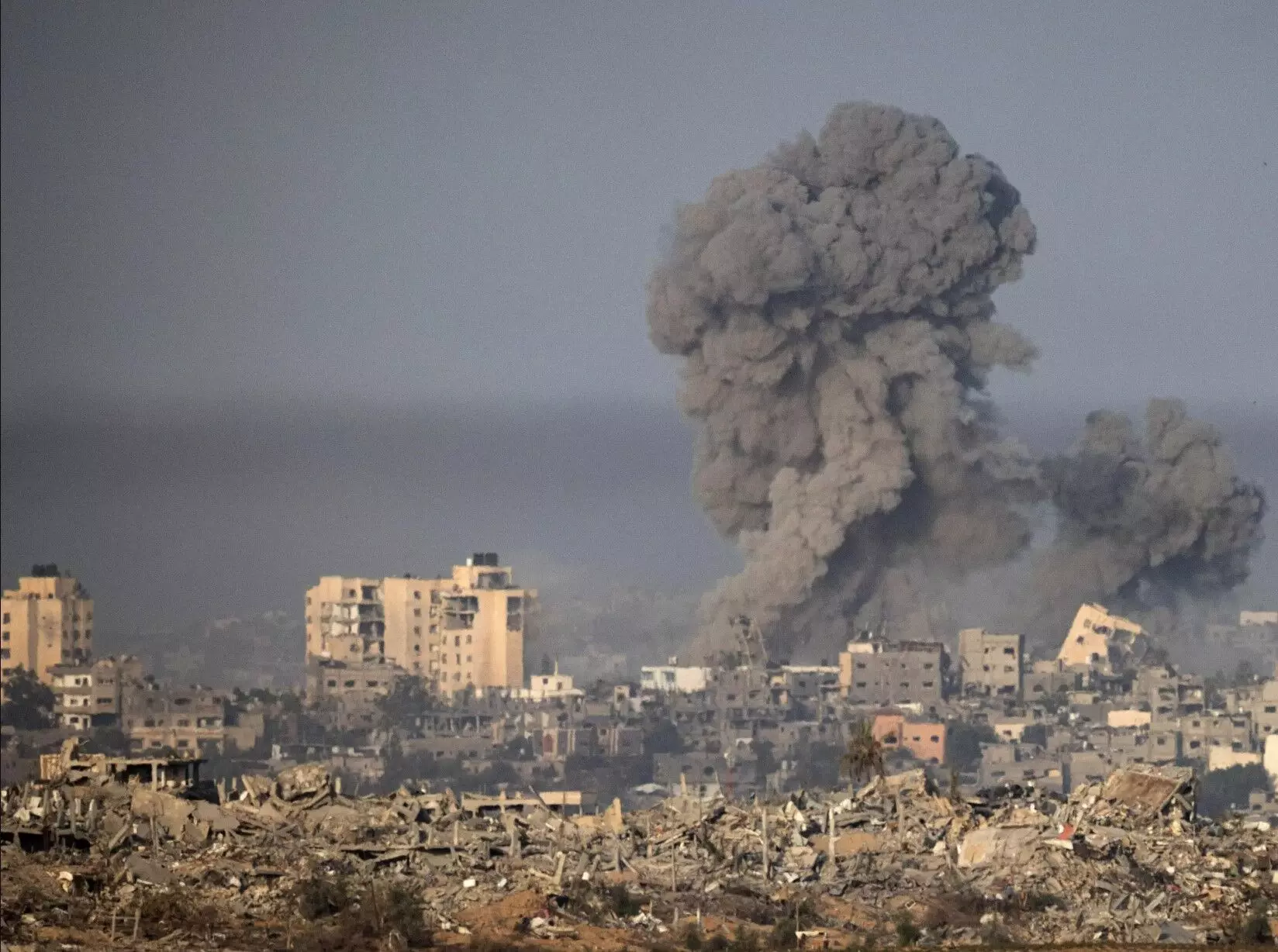 Israel Hamas War: गाजा के स्कूल पर इजरायल का हवाई हमला, 100 से ज्यादा फिलिस्तीनी मारे गए