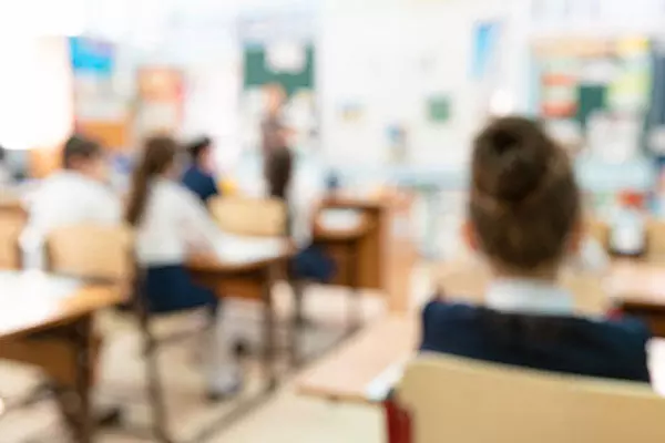 MP School News: टीचर की शर्मनाक हरकत, चेकिंग के नाम पर उतरवाए छात्राओं के कपड़े… हाईकोर्ट ने सरकार को भेजा नोटिस