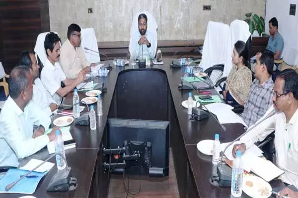 Education News: जिलों में युक्तियुक्‍तकरण की तैयारी: शिक्षकों के भारी विरोध के बीच जिलों में बनी कमेटियां..