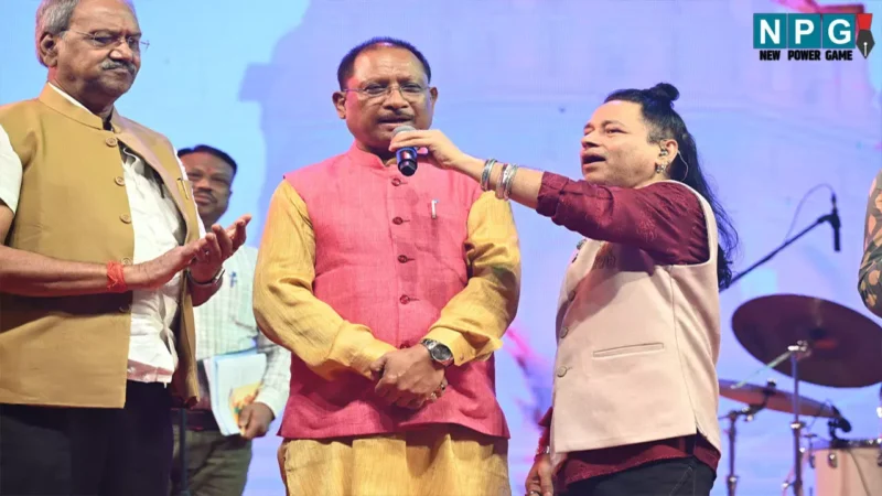 CG: जब CM विष्णुदेव ने कैलाश खेर के साथ गया गाना, 'तिरंगा' गाने पर मिलाए सुर में सुर…