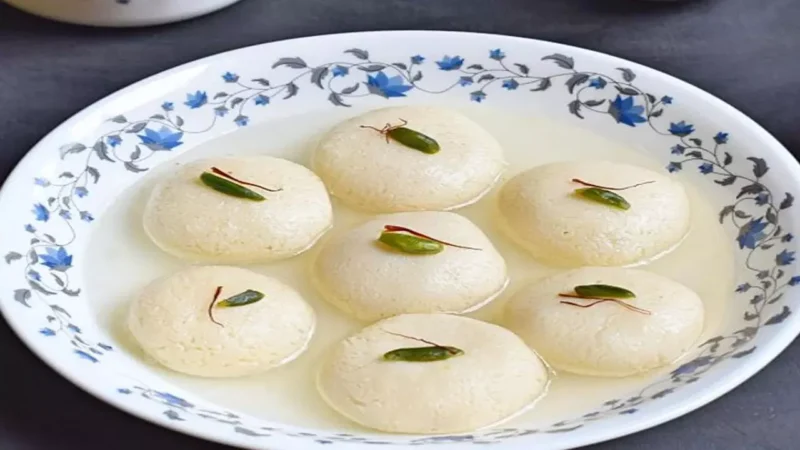 School News: स्वतंत्रता दिवस पर स्कूल में नहीं मिली मिठाई,  तो छात्रों को आया गुस्सा, दौड़ा-दौड़ाकर शिक्षकों को पीटा